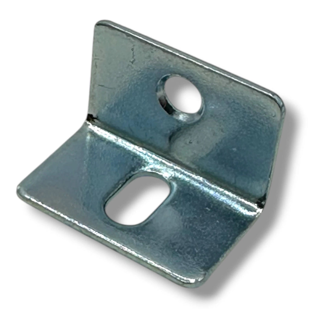 Häfele Horizontal-Slot Right-Angle Brackets – 17mm – product image 3