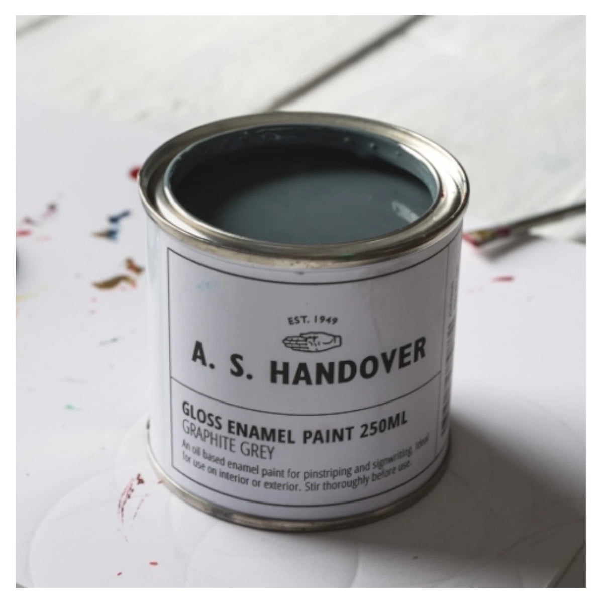 Graphite Grey Handover Signwriting & Pinstriping Enamel - Oil Based Paint 250ml – product image 3