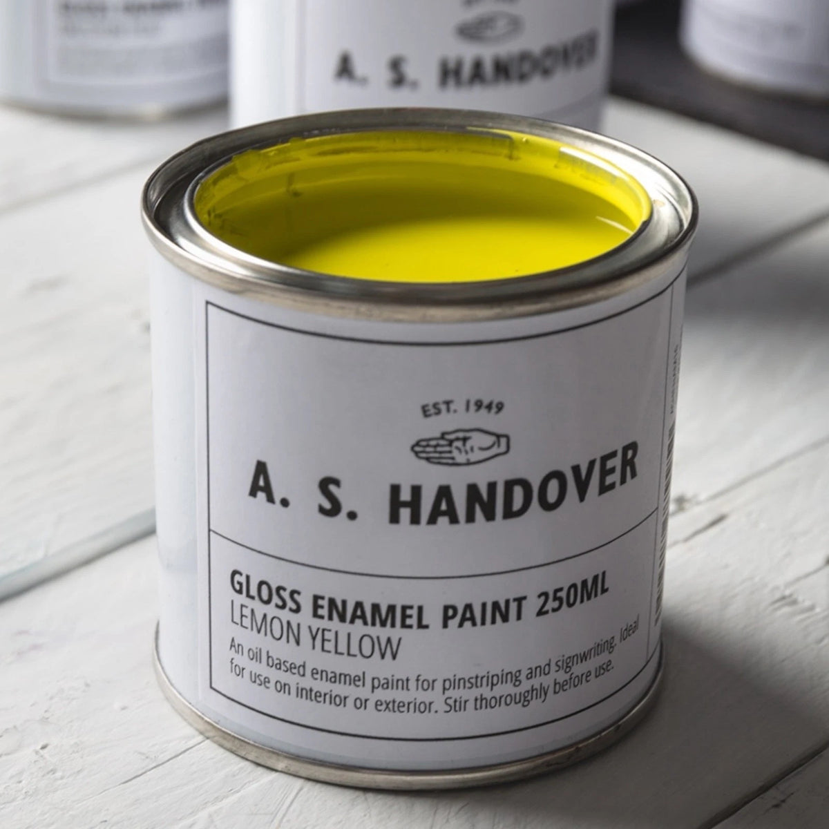 Enamel Paint Oil Based Lemon Yellow Handover Signwriting & Pinstriping - 250ml – product image 4