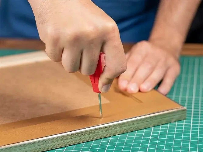 Needle Point Bradawl – Picture Framing Starter Hole Tool – image 5