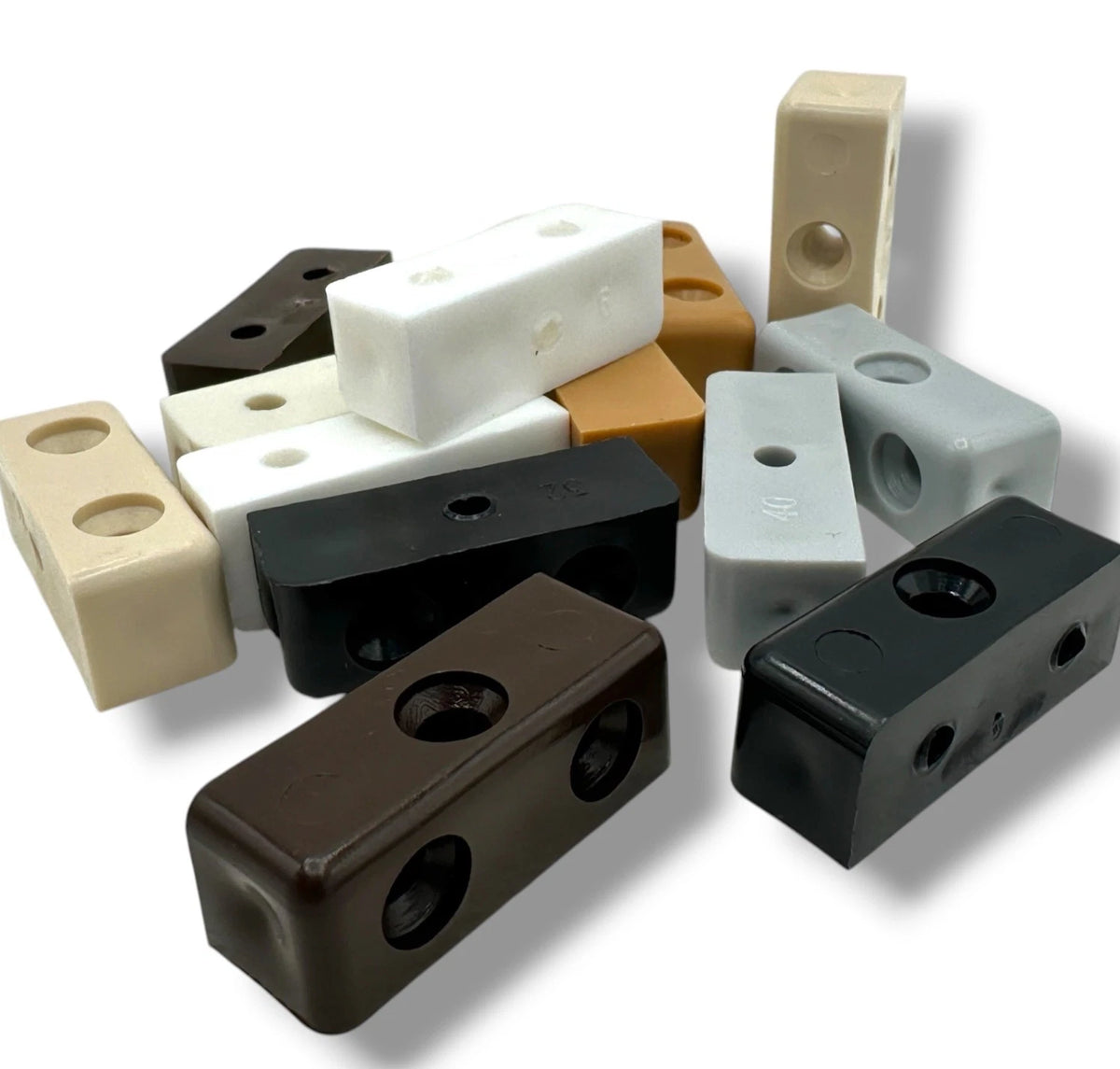 Modesty Mod Blocks × 50 White Kitchen Cabinet Cupboard Fixing Joint Block – product image 1