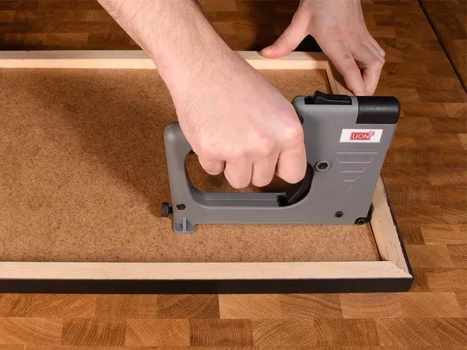 Manual Rigid Point Driver – 16mm x 3mm Framing Points – image 3