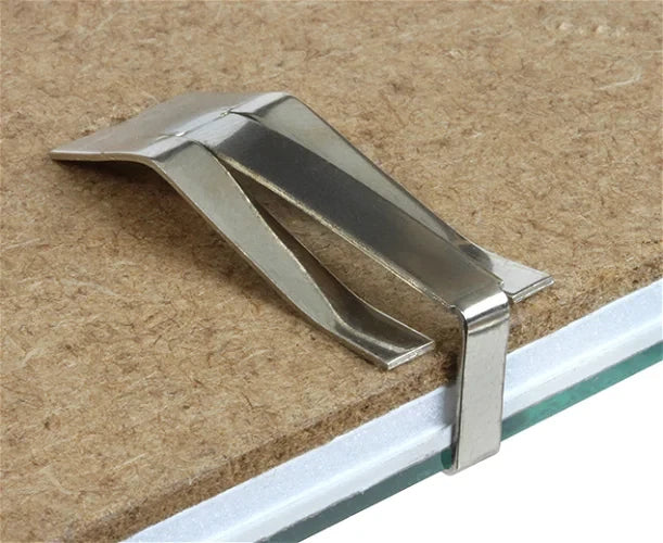 Swiss C Picture Frame Clips – 11mm – Pack of 8 – product image 1